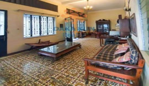 Condo for Sale in Phnom Penh-near Kandal Market